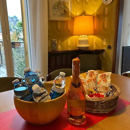 Dom wakacyjny Flora Heritage - Garden & View