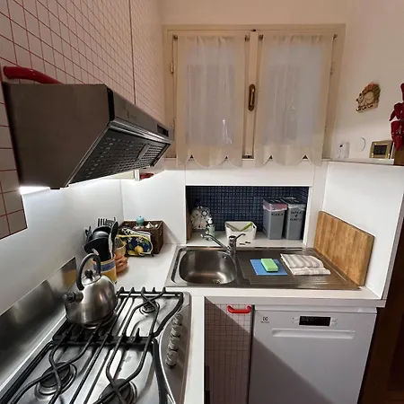 Flora Heritage - Garden & View