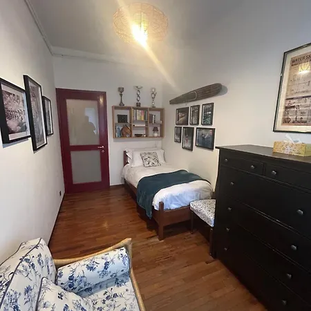 Flora Heritage - Garden & View