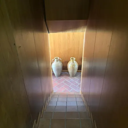 Flora Heritage - Garden & View