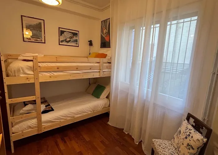 Flora Heritage - Garden & View